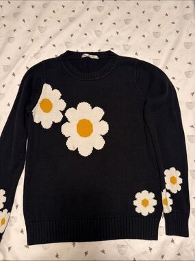 Black Sweater women’s size M